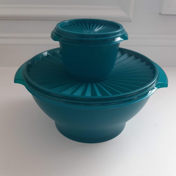 Tupperware Servalier Emerald Green Salad Bowl Set #880/ #886