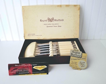 Vintage Regent Sheffield English Stainless Steel Steak Knife Set of 6- Plastic Display Case