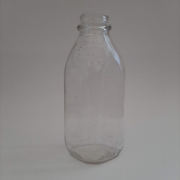 1940s Meadow Gold  Clear Glass  1 Quart Milk Bottle