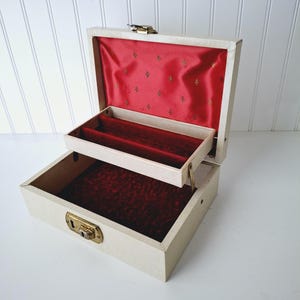 Vintage 1950s 2-Tier Jewelry Box/ Red Velvet Interior