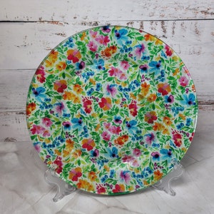 Bright Floral Decorative Plate