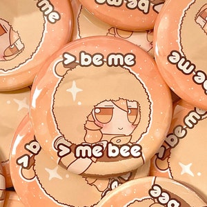 Touhou Project Fumo Be Me, Me Bee Button Pin