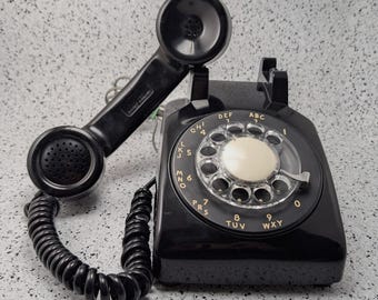Working Vintage Black Rotary Landline Telephone with Customizable Dial - 1960s