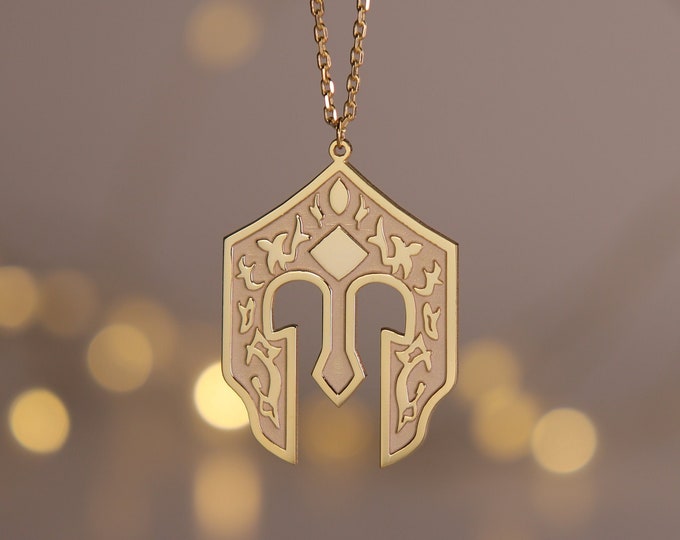 Spartan Helmet pendant, Silver facemask Necklace for men, Detailed Ancient Spartan face mask Necklace for Her, Gold Spartan Facemask