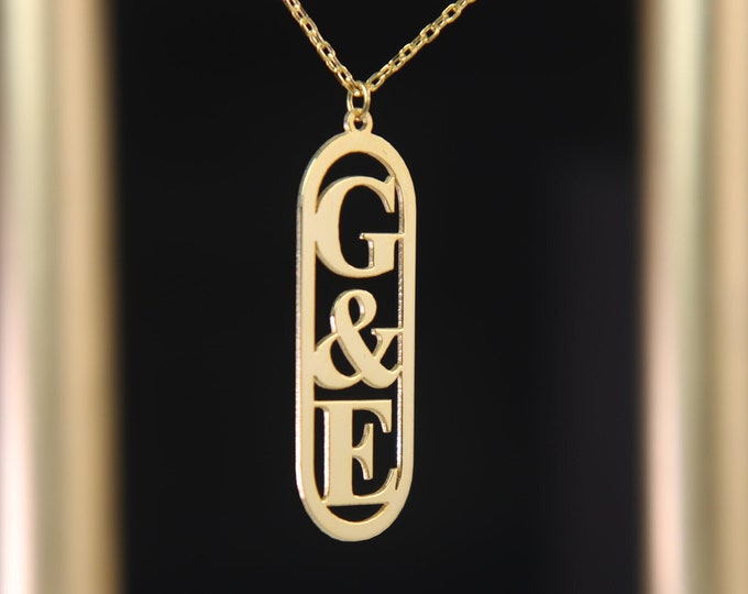 Name Necklace Custom Vertical Initial Personalized Charm Love Necklace Couples Initial Gift Idea Letters Vertical NamePlate for Loved One