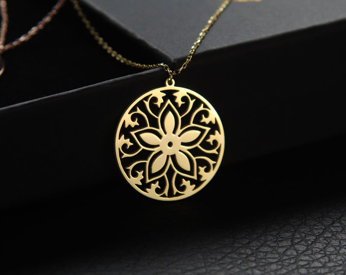 Chakra Venus Flower Necklace - Radiate Love and Balance Elegance Spiritual Connection Pendant Spell Charm Necklace Special Mothers Day Gift
