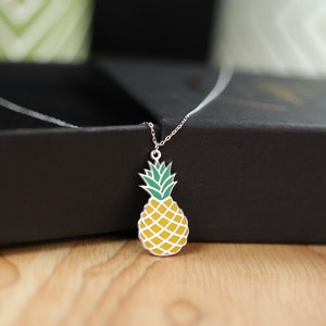 Personalized Silver Pineapple Pendant Necklace - Enamel-Colored | High Precision Craftsmanship | Customizable Finish & Chain Length