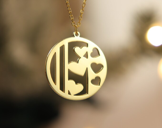 Hearts Necklace Dainty Hearth Pendant Family Necklace Meaningful Mother's day Gift for Her Gold Heart Necklace Tiny Heart Necklace for moms