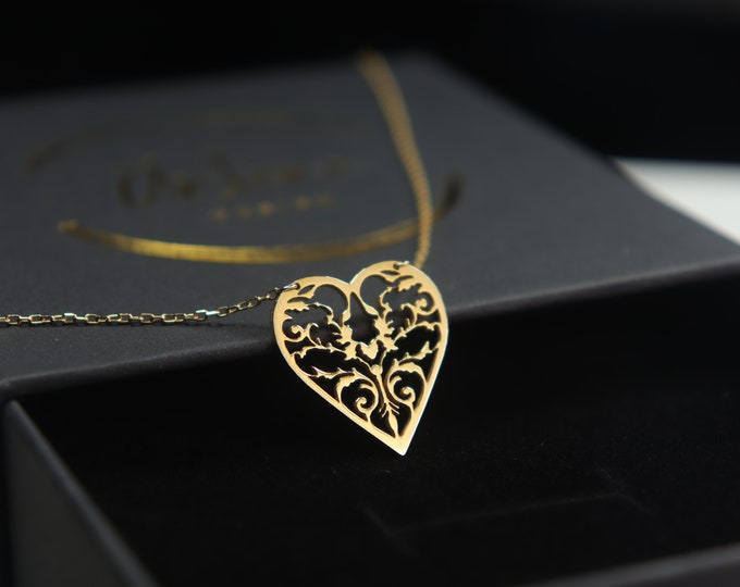 Mandala Style Golden Heart Necklace for Women, Mother's day Gift for Her Elegant Design of a heart shape Dainty Heart Pendant for moms gift
