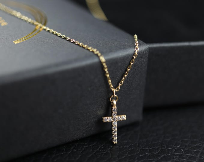 Small Cross Necklace with 12 Zircon Stones – Dainty Silver Pendant for Women & Men | Gold, Silver, Rose Gold | Faith-Inspired Gift