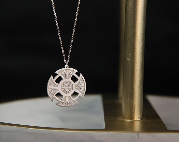 Celtic Cross Shield Necklace Silver Celtic Shield Symbol of Wisdom and Strenght Pendant Four Elements of Nature and Spiritual Connection