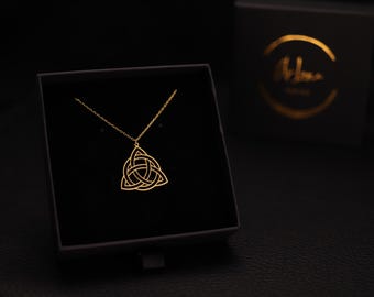 Celtic Trinity Knot Necklace: 925 Sterling Silver Irish Jewelry