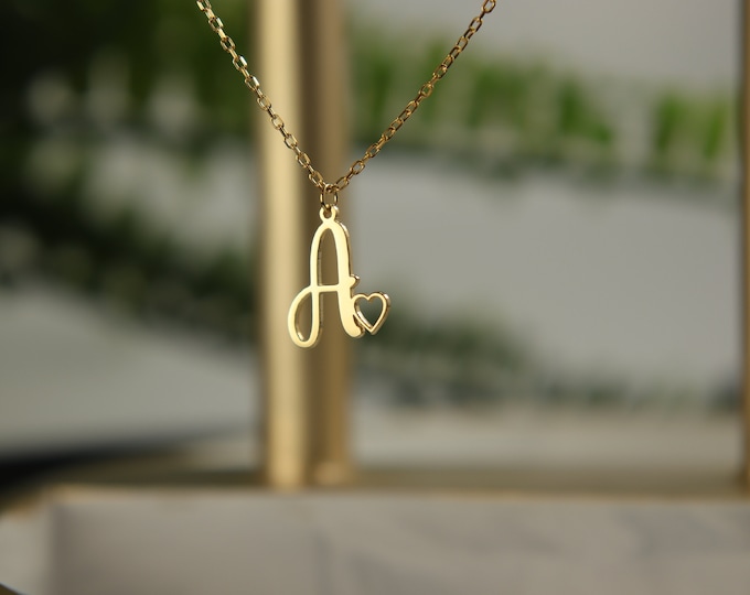 Initial Necklace Dainty Letter with heart Necklace Tiny Hearth with Initials Personalized Gift Idea Best Gift Elegant Design Gift for Her