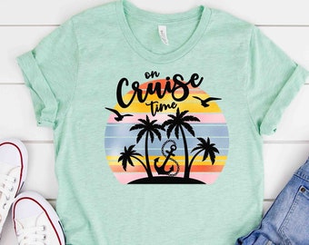 On Cruise Time Shirt, Cruise Shirt mit Palmen, Geschenk für Cruise Shirt, Cruising Shirt, Family Cruise Shirts, Urlaubs Shirts, Friends