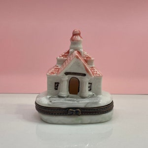 Pink Church Trinket Box; Pink Trinket Box; Vintage Trinket Box; Porcelain Hinged Trinket Box