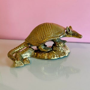 Large Brass Armadillo Figure; Vintage Armadillo Decor; Brass Texas Gift; Armadillo Gift; Desert Decor; Southwestern Decor