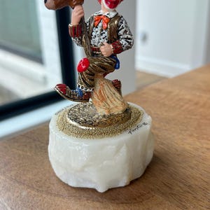 Signed Ron Lee Broom Horse Clown Figure; Ron Lee Clown Figurine