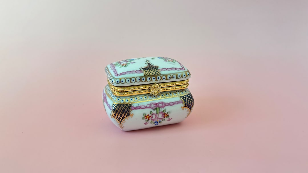 Floral Rectangular Trinket Box; Floral Trinket Box; Vintage Trinket Box; Porcelain Hinged Trinket Box - Etsy