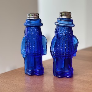 Vintage Planters Peanut Salt and Pepper Shakers - Cobalt Blue; Mr Peanut;  Vintage Salt Shaker; Vintage Pepper Shaker