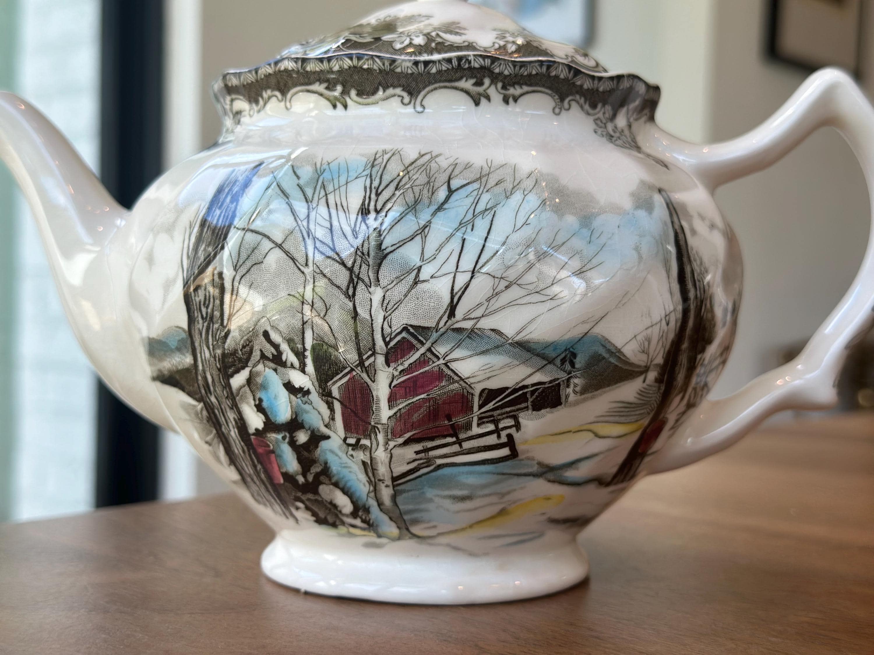 Johnson Brother the Friendly Village Teapot Made in England Johnson Brother the Friendly Village Teapot Made in England