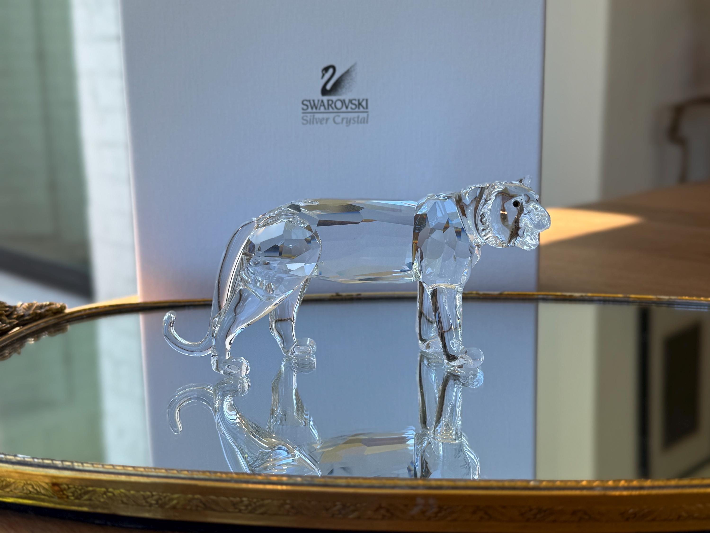 SWAROVSKIスワロフスキー　ツリー　置物　クリスタル　箱入り SWAROVSKI スワロフスキー クリスタル置物 ツリー