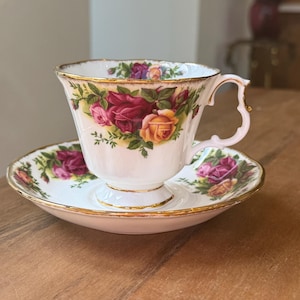 Rare Old Country Roses - Etsy