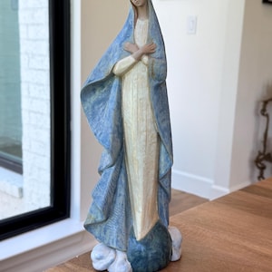 Figura de la Santa Madre María de Lladró; Figura religiosa de Gres Lladró