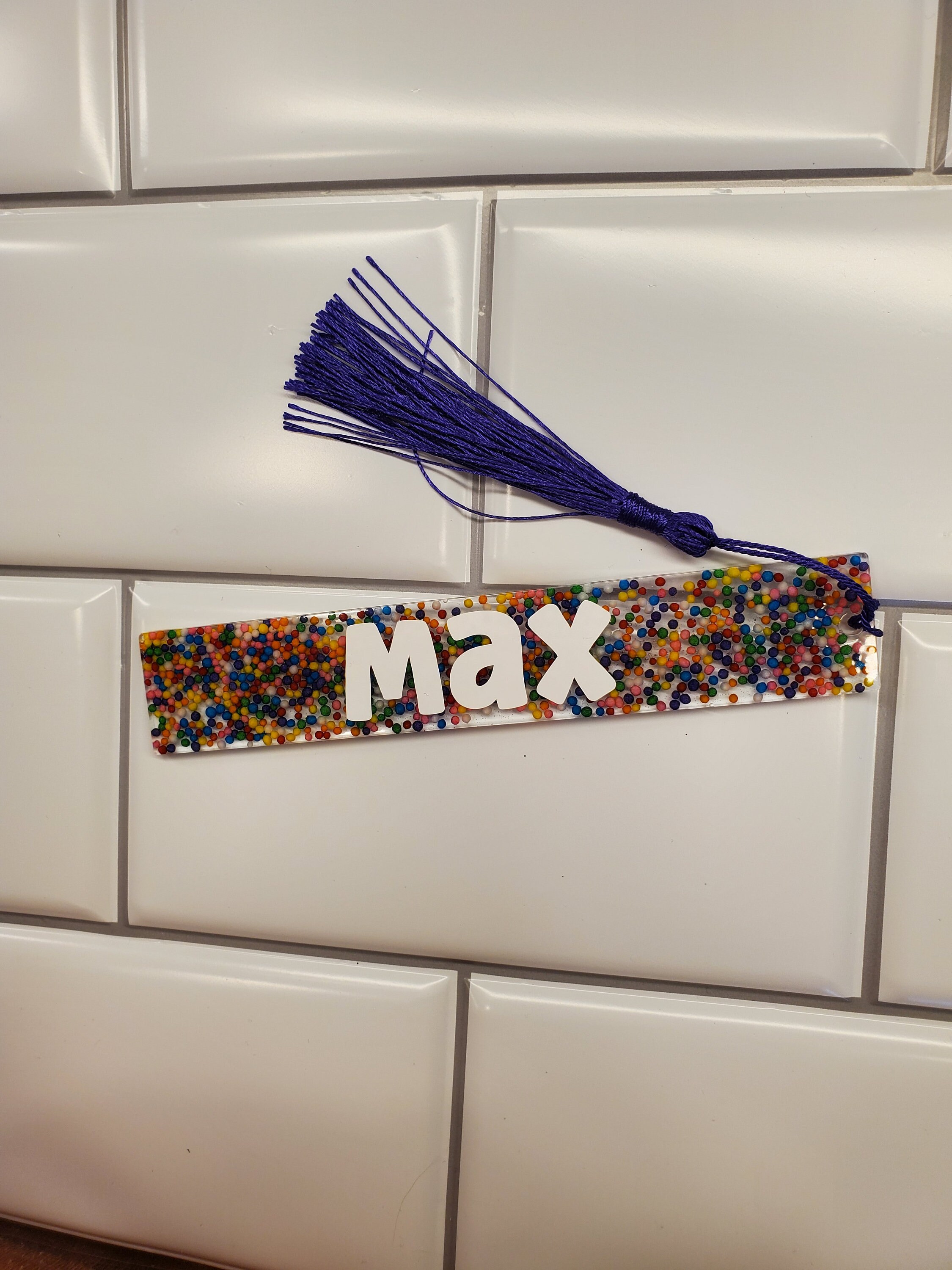 Springles Bookmark Cute Bookmark, Epoxy Resin Bookmark, Personalized Bookmark, Confetti ...