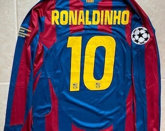 Ronaldinho barcelona hotsell jersey 2005