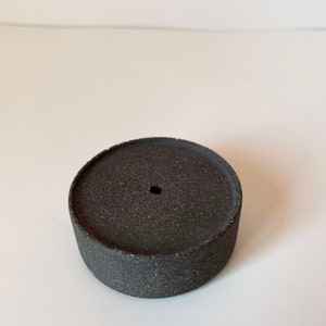 Jesmonit Räucherstäbchenhalter | Minimalistische | Wohndekor| Räucherstäbchen | Räucherstäbchenhalter aus Beton | Runder Räucherstäbchen |