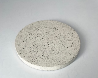 Handmade Jesmonite Round Tray: Concrete Style Home Decor