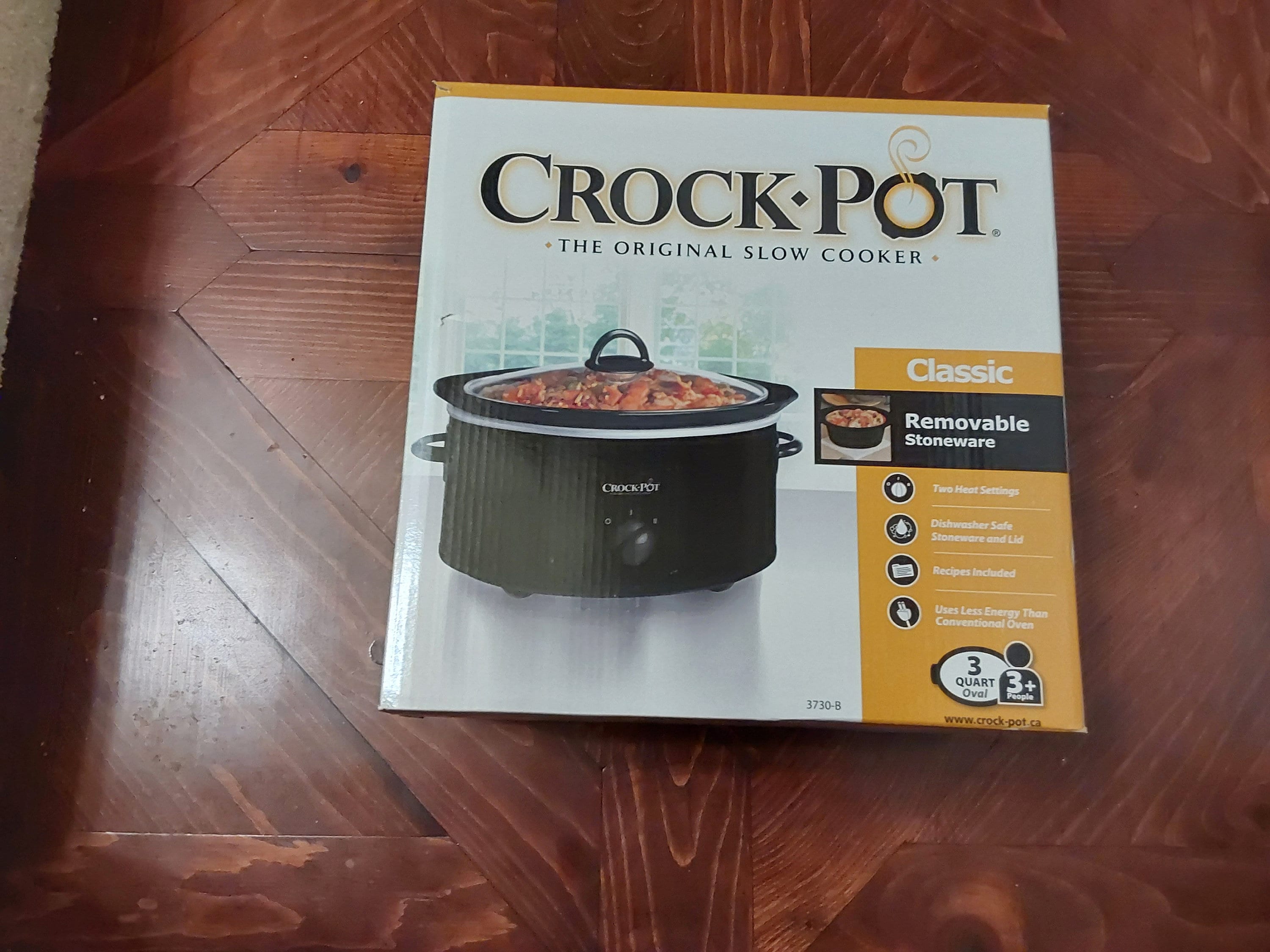 Slow Cooker - Crock-Pot - 3Qt - White 3730-W