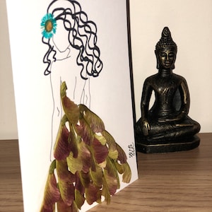 Pressed flower thank you card, dried flower greeting card, real flower art, valentine card, self love card, girl collection card, gift 4 her