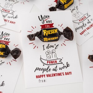 Vous êtes la « raison » pour laquelle je ne frappe pas les gens au travail, cartes de Saint-Valentin drôles pour collègues, Saint-Valentin de bureau imprimable, téléchargement numérique