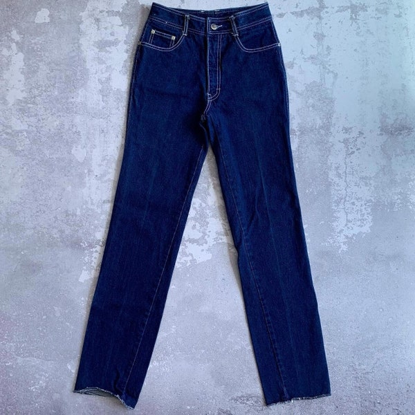 Vintage Jordache Flared Open Hemmed Jeans - Size 31