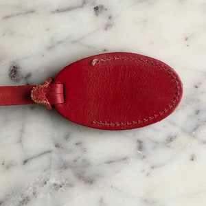 Red Leather Oval-Shaped Vintage Luggage Tag - Suitcase Tag