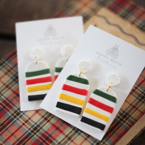Amor earrings the bay best sale