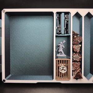 Ultimate DND Player’s Kit - Stats & Skills Tracker - Customize w\ Dice Tower bild 11