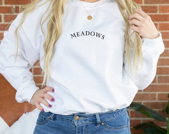 Ryke Meadows スウェットシャツ | 4 色 | Addicted Calloway Sisters Ryke + Daisy Meadows クルーネックスウェットジャンパーパーカー | Raisy Merch