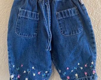 3-6m - Vintage - Sproket's - Denim pants with front pockets and tie, flower accents