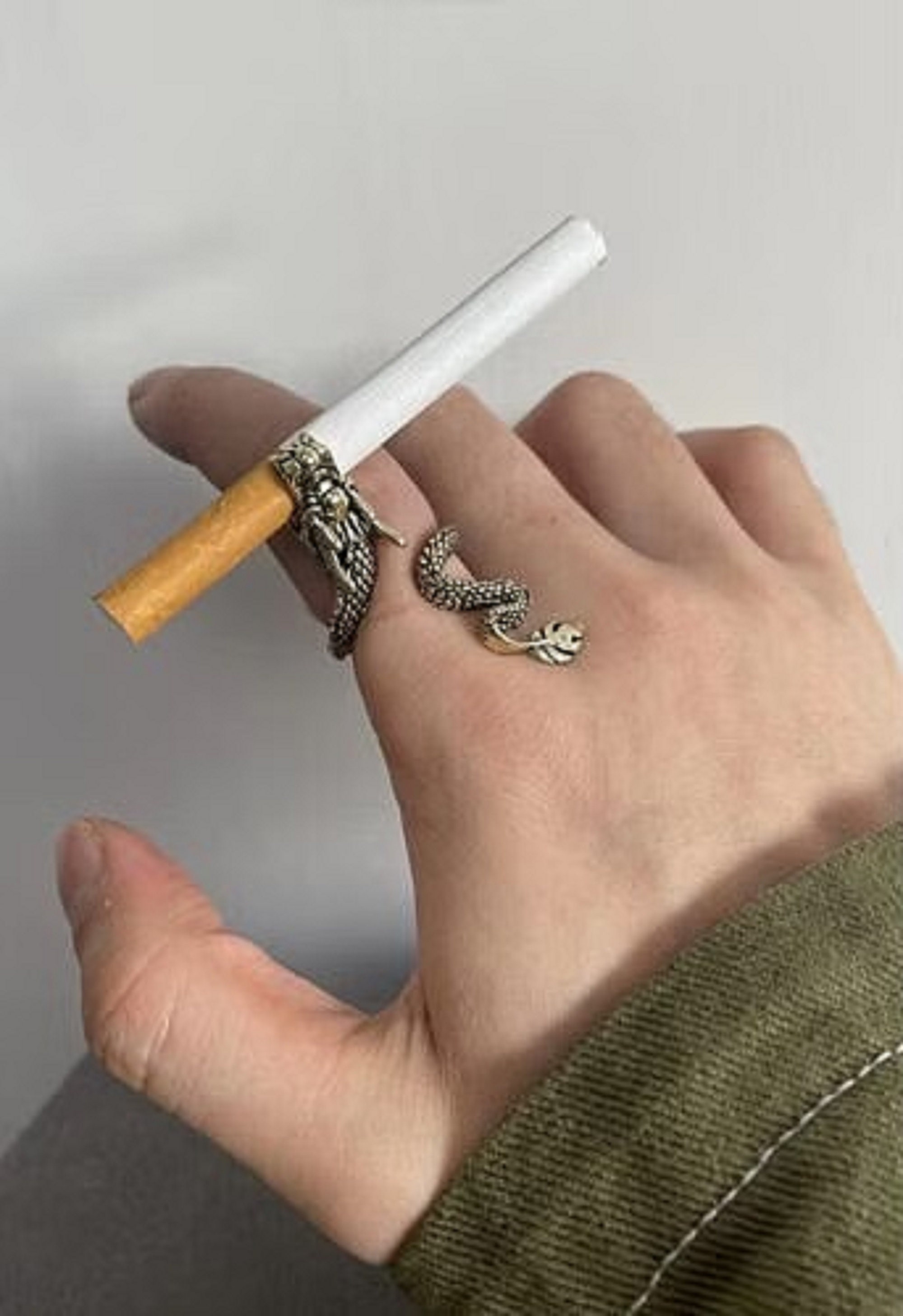 Cigarette Holder Ring Silver/gold Clip Clasp Elegant Smoke Ring Christmas  Gift Best Gift for Him/her 