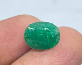 Green Zambian Emerald: 6.10 Carats Oval Faceted Loose Gems