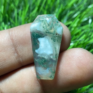 Faceted Moss Agate Cabochon: Handmade Gemstone Pendant (26x13x5 MM, 15 Carats)