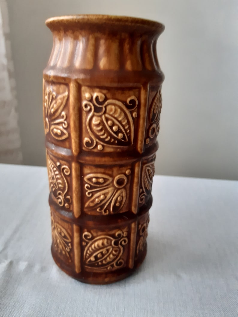 Modern West German vase from Bay Keramik image 1