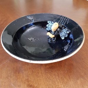 Vintage signed Studio Ceramic Bowl with a crow inside
