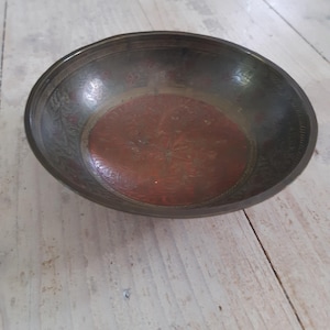 Vintage indian enamel brass bowl with 3 legs