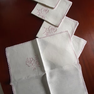 5 vintage embroidered linen napkins