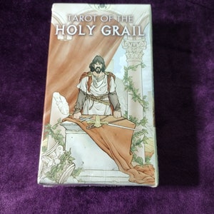 Tarot of the Holy Grail by Lo Scarabeo Sealed