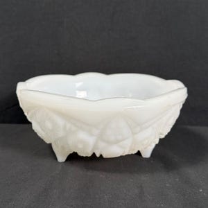 1930s Mckee Bowl - Etsy