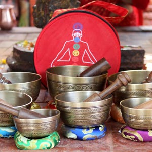 Natural Singing Singing bowl set Of 7- Chakra Carved Tibetan singing bowl - sound healing set - Meditation Bowl -Spiritual Bowl
